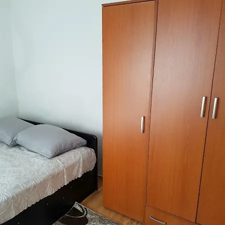 Mini Apartman/cobanija Appartement