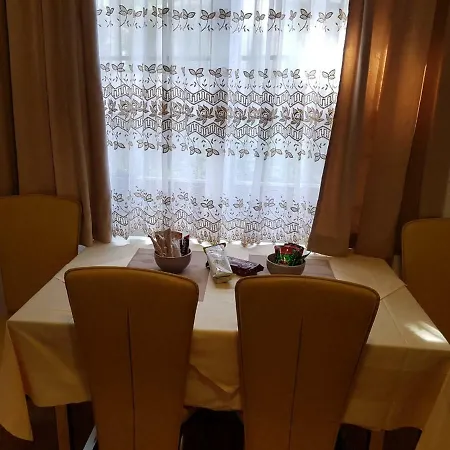 Mini Apartman/cobanija *